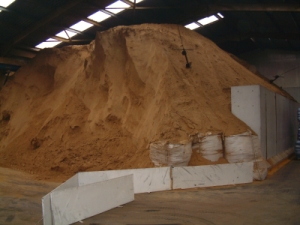 Storage of feedingstuffs